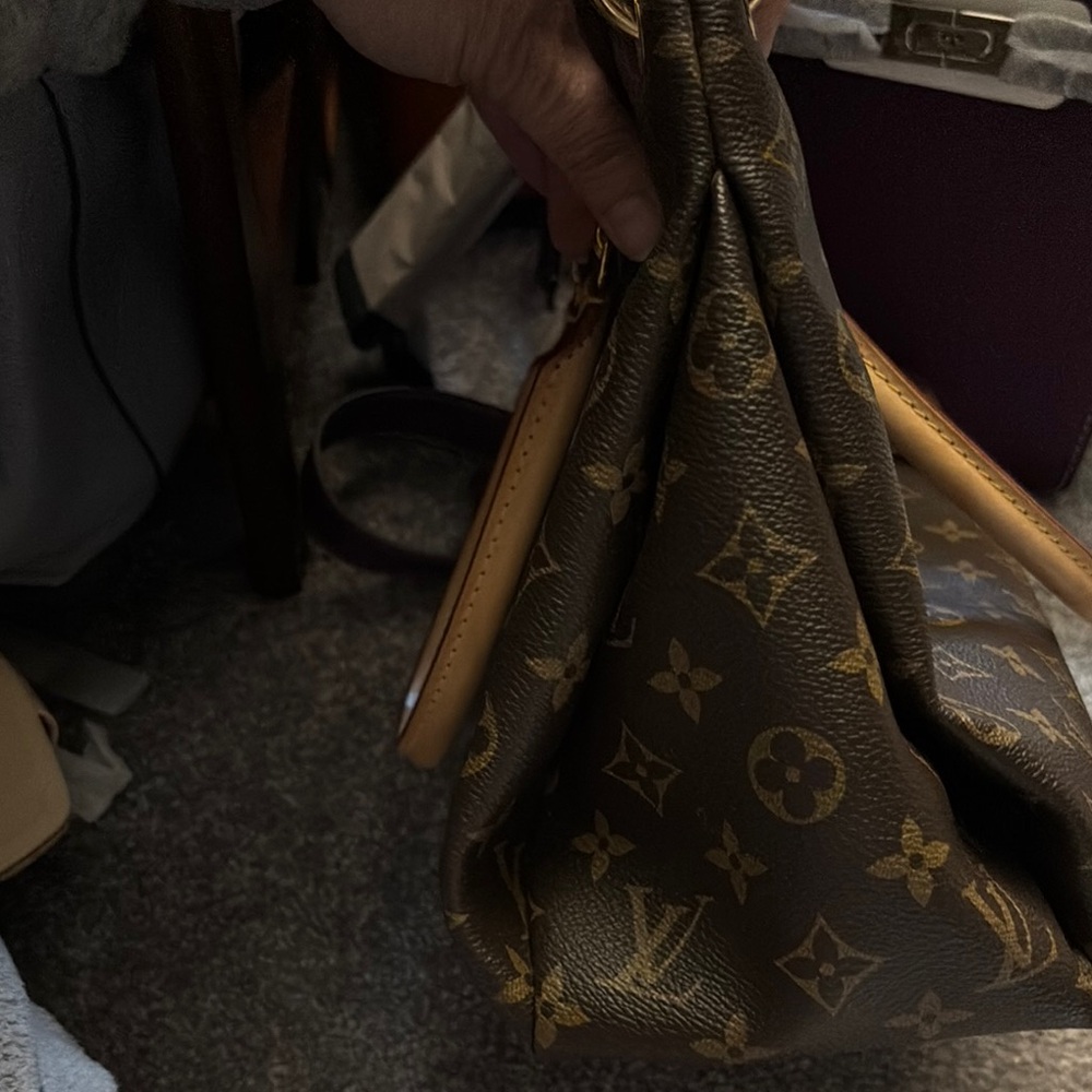 Louis Vuitton Brown and Tan Satchel with Iconic Monogram - Picture 3 of 17